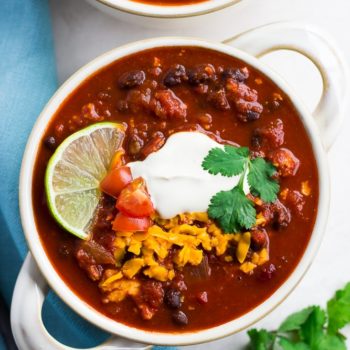Ultimate Vegan Chili - noracooks